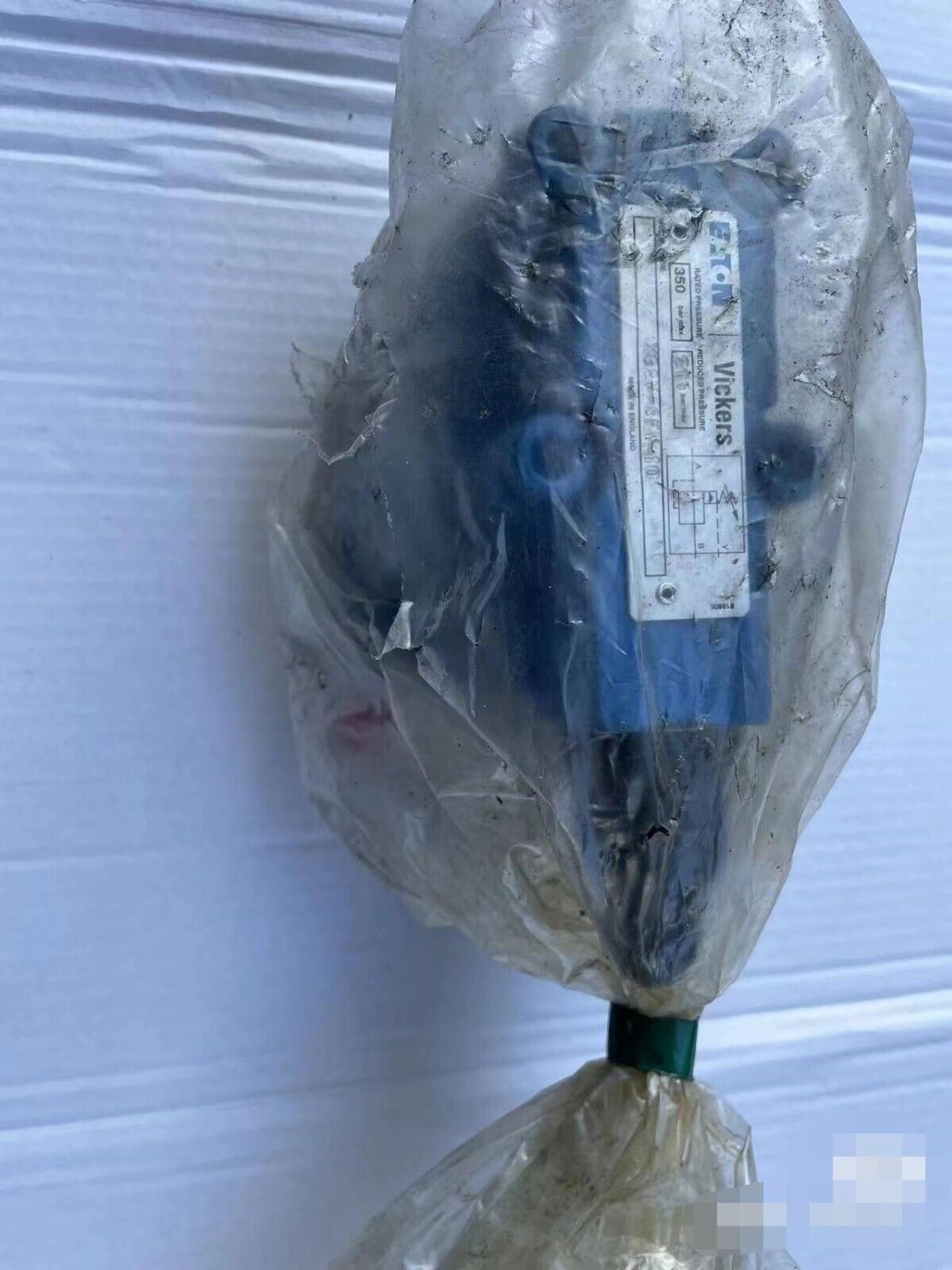 New Xg2v-8Fw-10 Pressure Reducing Valve by DHL or FedEx #V3og Ch Direct