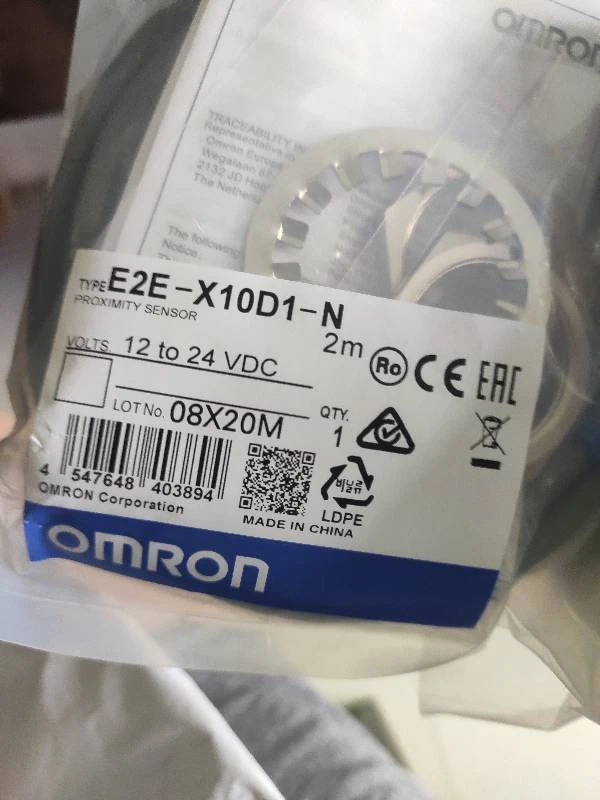100% New For Omron E2E-X10D1-N 2M Proximity Switch Sensor Fast Ship