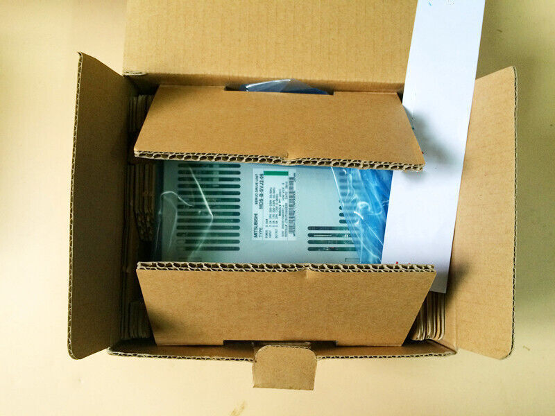 New Mitsubishi MR-J3-20A-RX035T013 Servo Drive MRJ320ARX035T013 Expedited Shipping