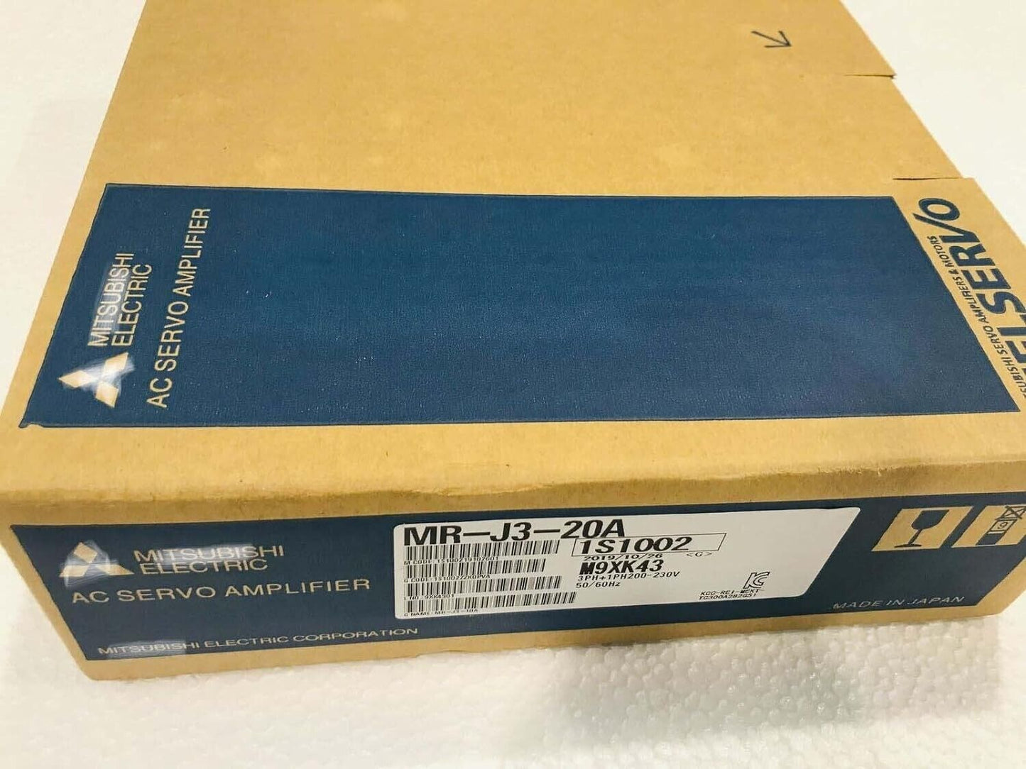New Mitsubishi MR-J3-20A Servo Drive MRJ320A DHL Expedited Shipping