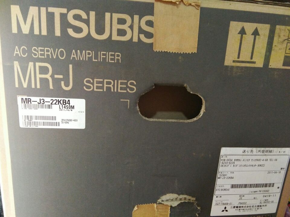 Neuer Mitsubishi MR-J3-22KB4 Servoantrieb MRJ322KB4 DHL Expressversand
