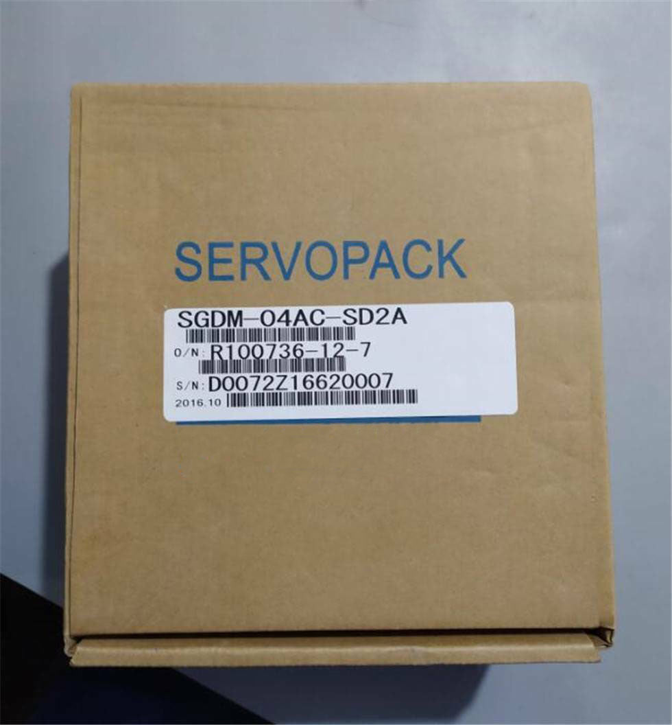New Yaskawa SGDM-04AC-SD2A Servo Drive Fast Ship