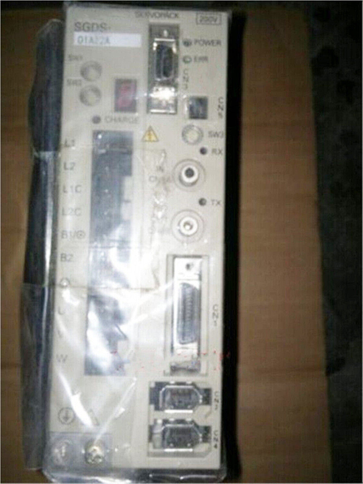 New Yaskawa SGDS-01A22A Servo Drive Fast Ship