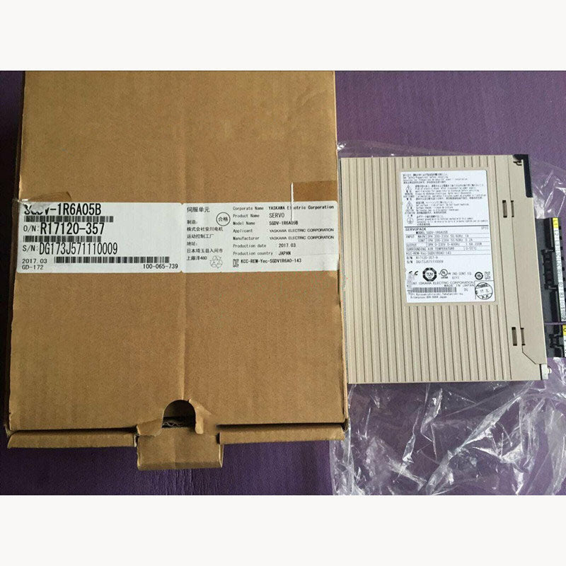 1PC Mitsubishi MR-J2S-100A Servoantrieb 1KW 5AMP 200-230V 50/60HZ 6AMP 170V 360HZ MRJ2S100A Servoantrieb Neuer In-Box-Schnellvertrieb mit einem Jahr Garantie