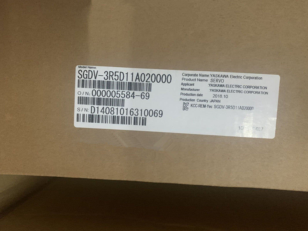 New Yaskawa SGDV-3R5D11A020000 Servo Drive Fast Ship