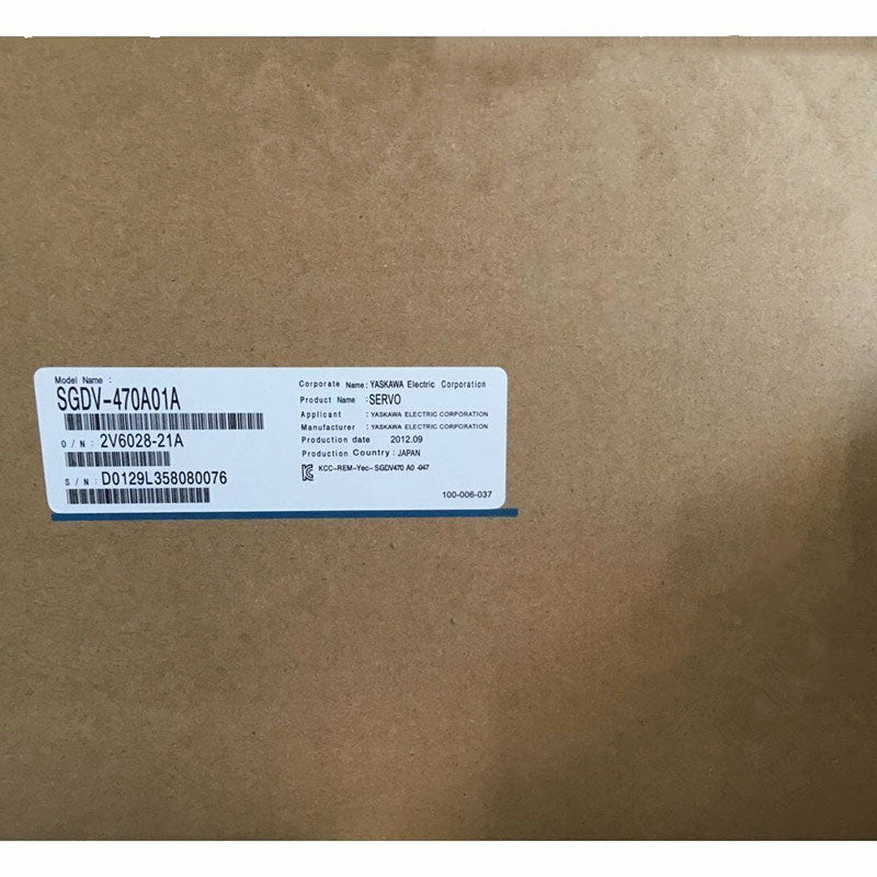 محرك سيرفو جديد Yaskawa SGDV-470A01A شحن سريع