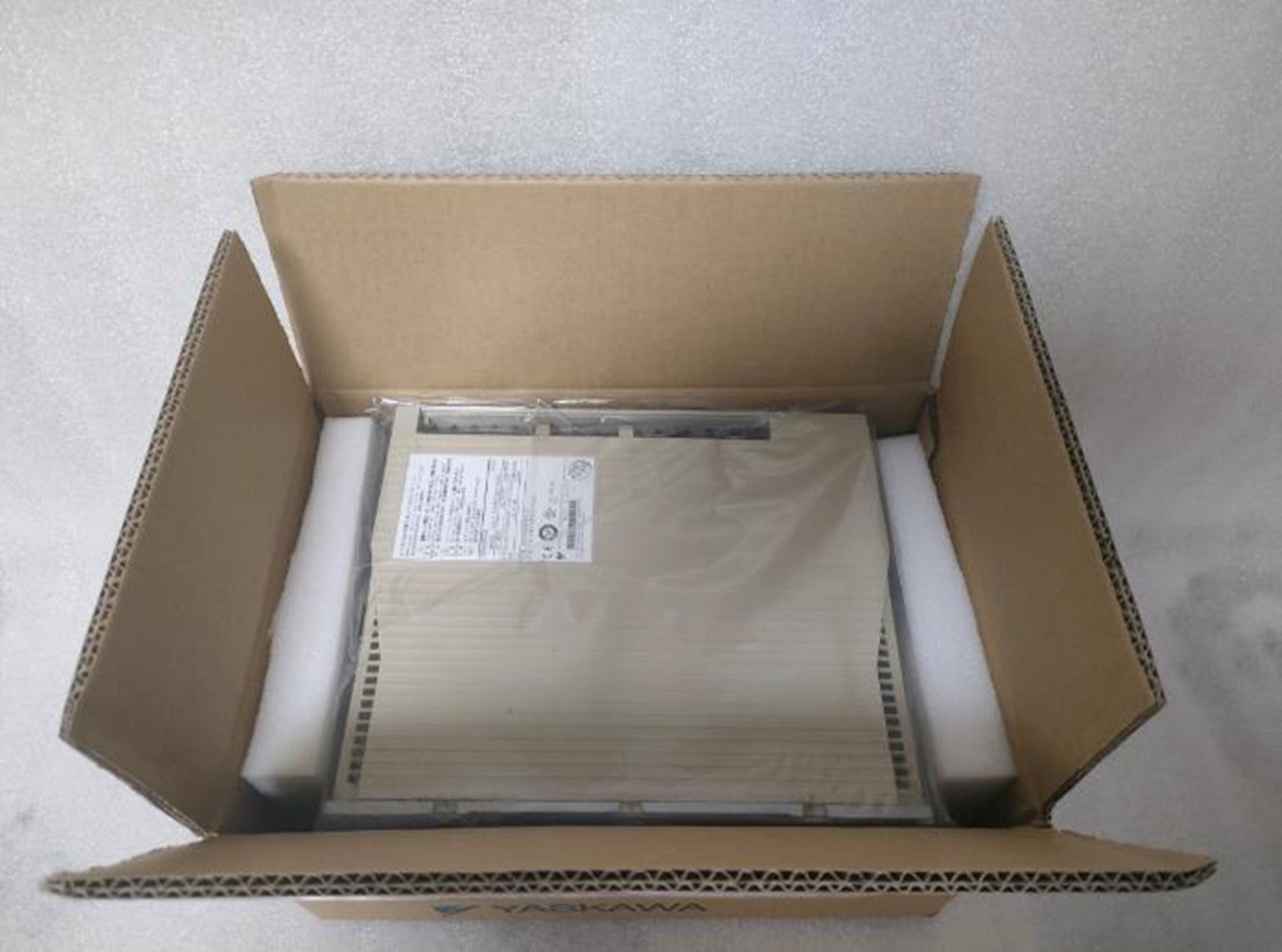 New Yaskawa SGDV-5R5A21A002000 Servo Drive Fast Ship