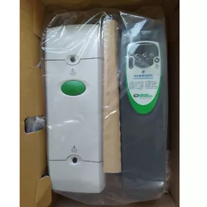 New Emerson SK3403 Servo Drive