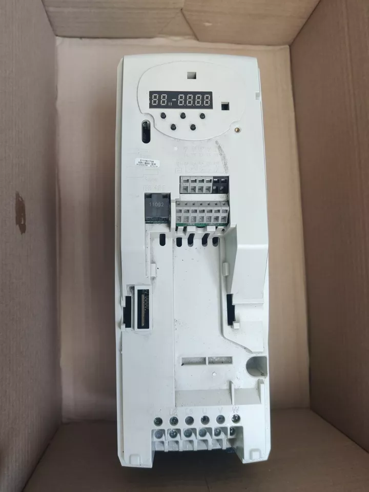 New Emerson SKD3400750 Servo Drive