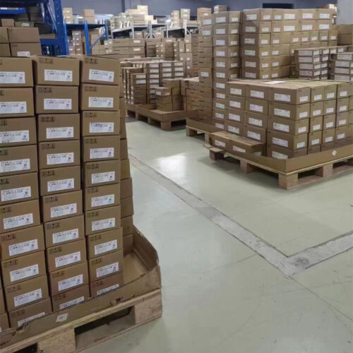 1PC Neu im Karton MHDA303A1A Panasonic AC-Servoantrieb über Fedex Ein Jahr Garantie