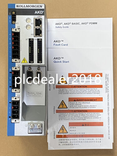 1 STÜCK Neuer bürstenloser Servoantrieb der Kollmorgen AKD-B00306-NCAN-0000 der AKD-Serie
