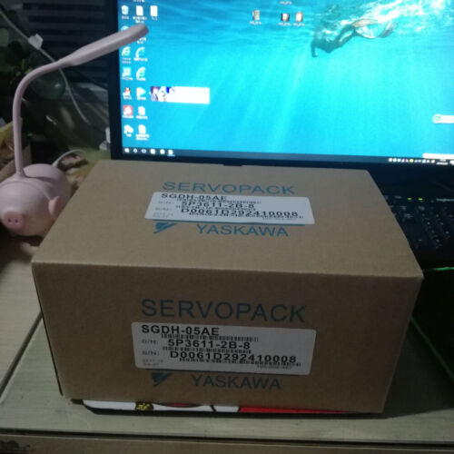 1 STÜCK Neuer Yaskawa SGDH-05AE Servoantrieb SGDH05AE Über Fedex/DHL
