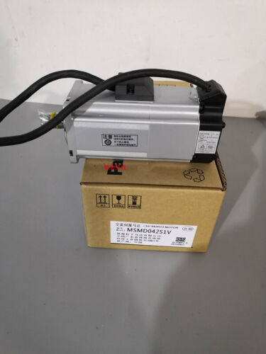 1PC Neu im Karton Panasonic MSMJ042S1V Servoantrieb Schneller Versand