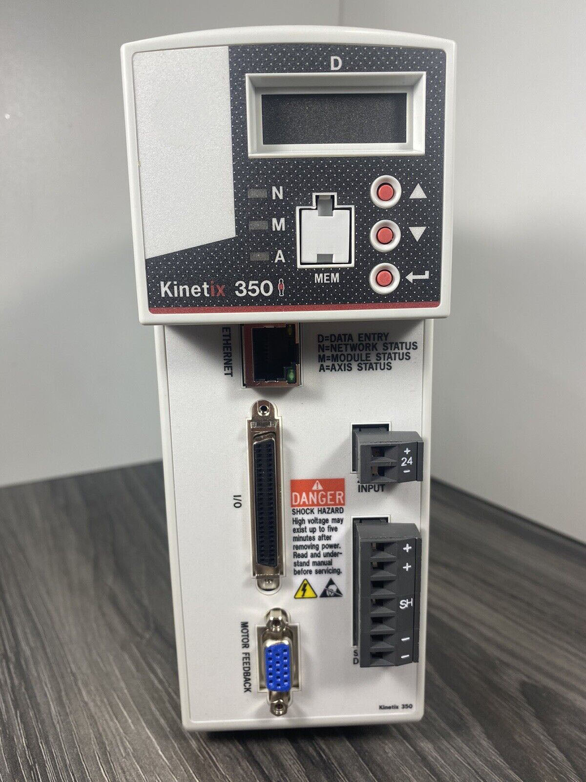 New Allen Bradley 2097-V31PR0 Servo Drive