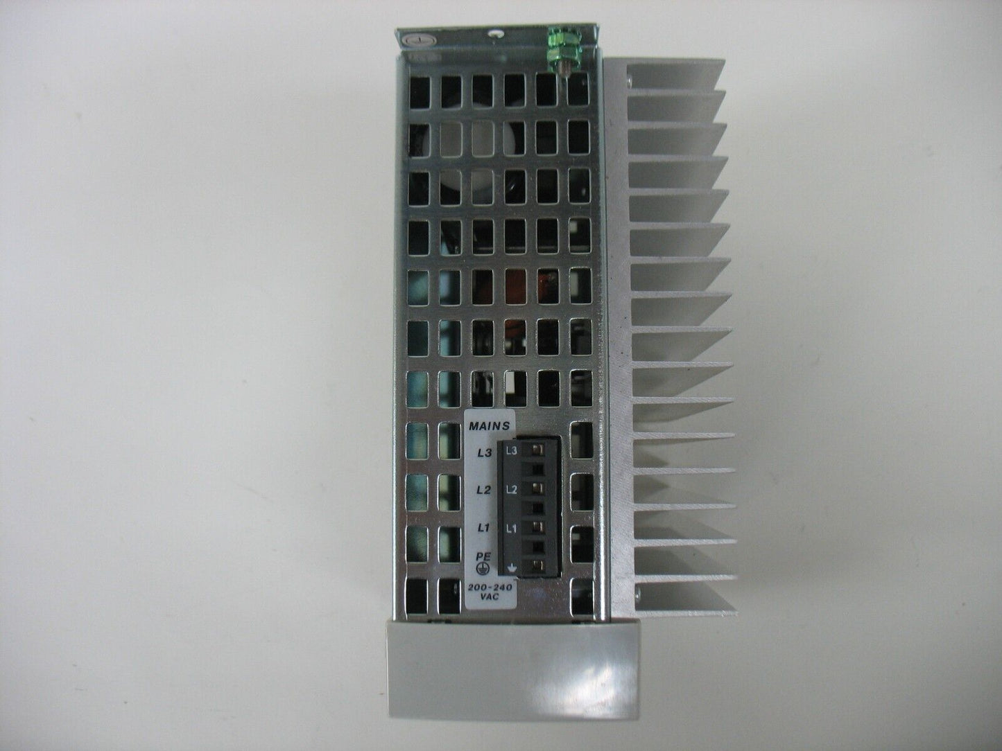 New Allen Bradley 2097-V33PR5 Servo Drive