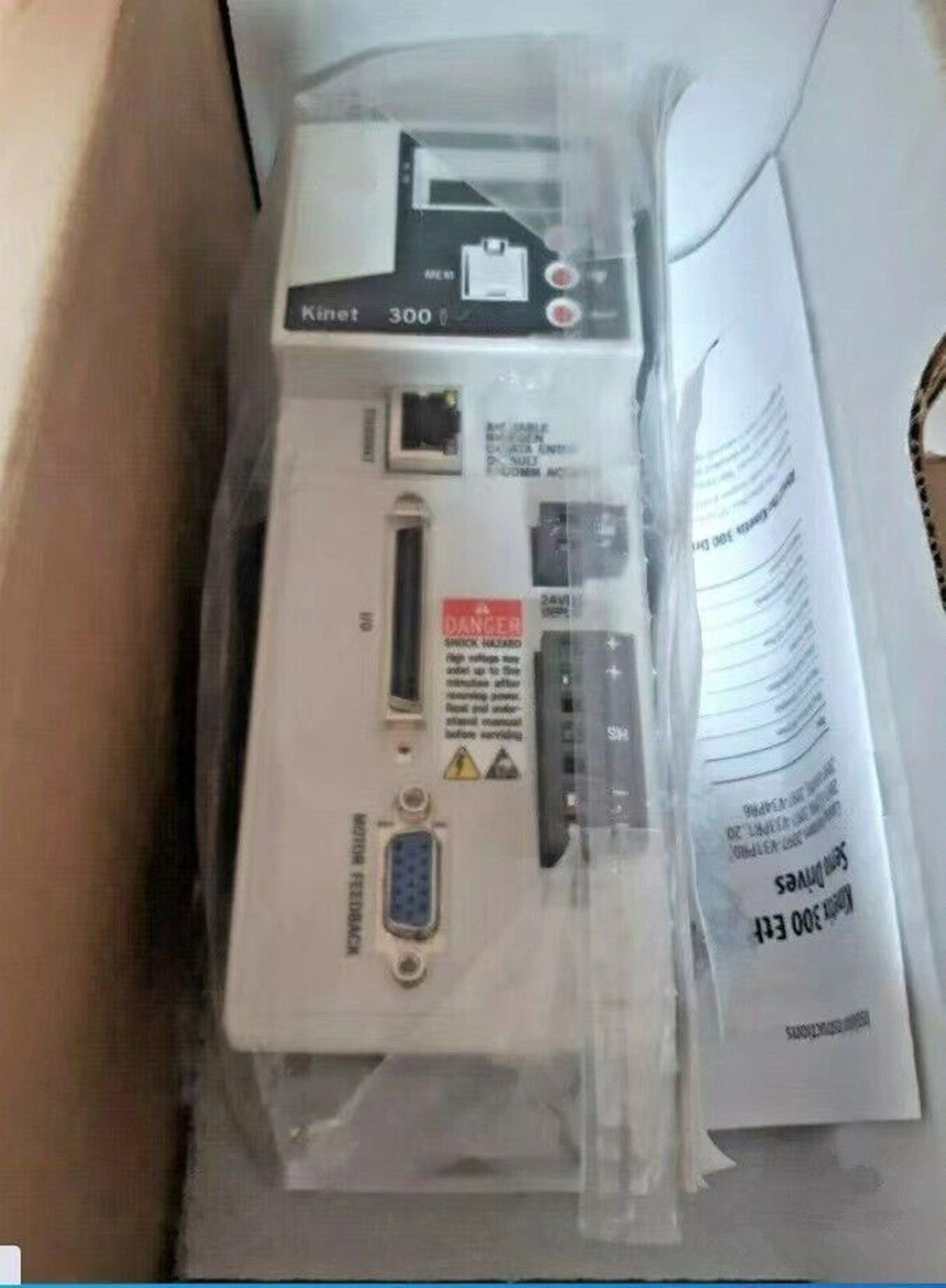 New Allen Bradley 2097-V33PR6-LM Servo Drive