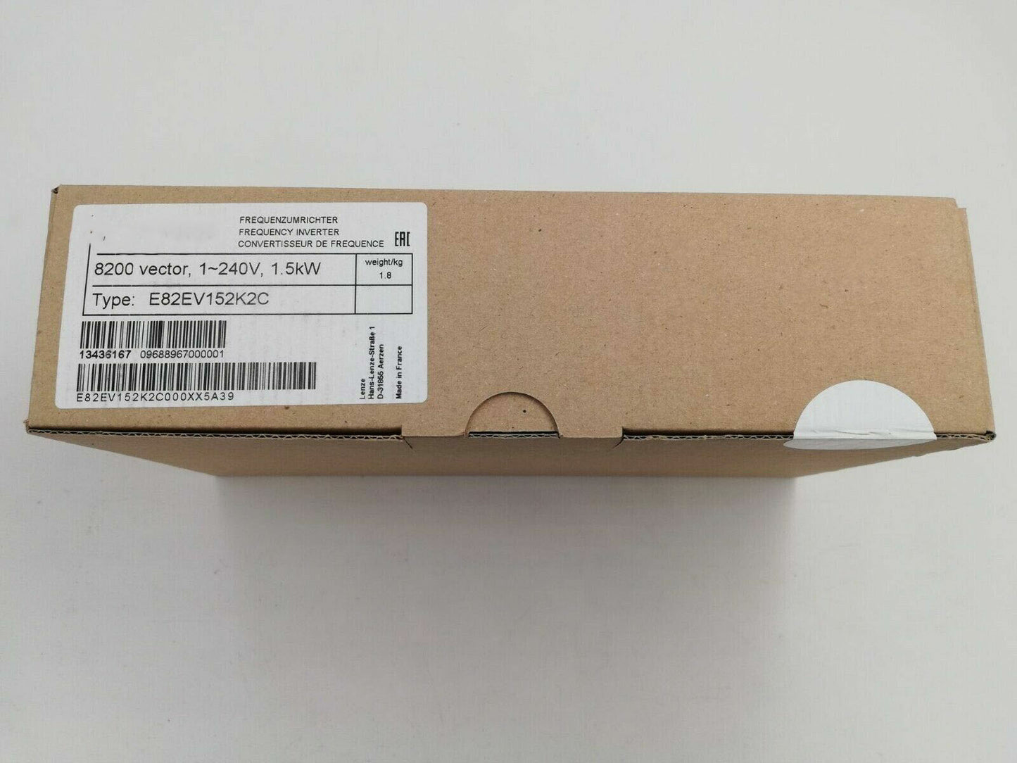 New LENZE E82EV152_2C Inverter