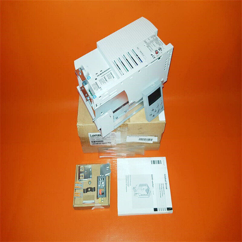 New LENZE E82EV751_4B040 Inverter