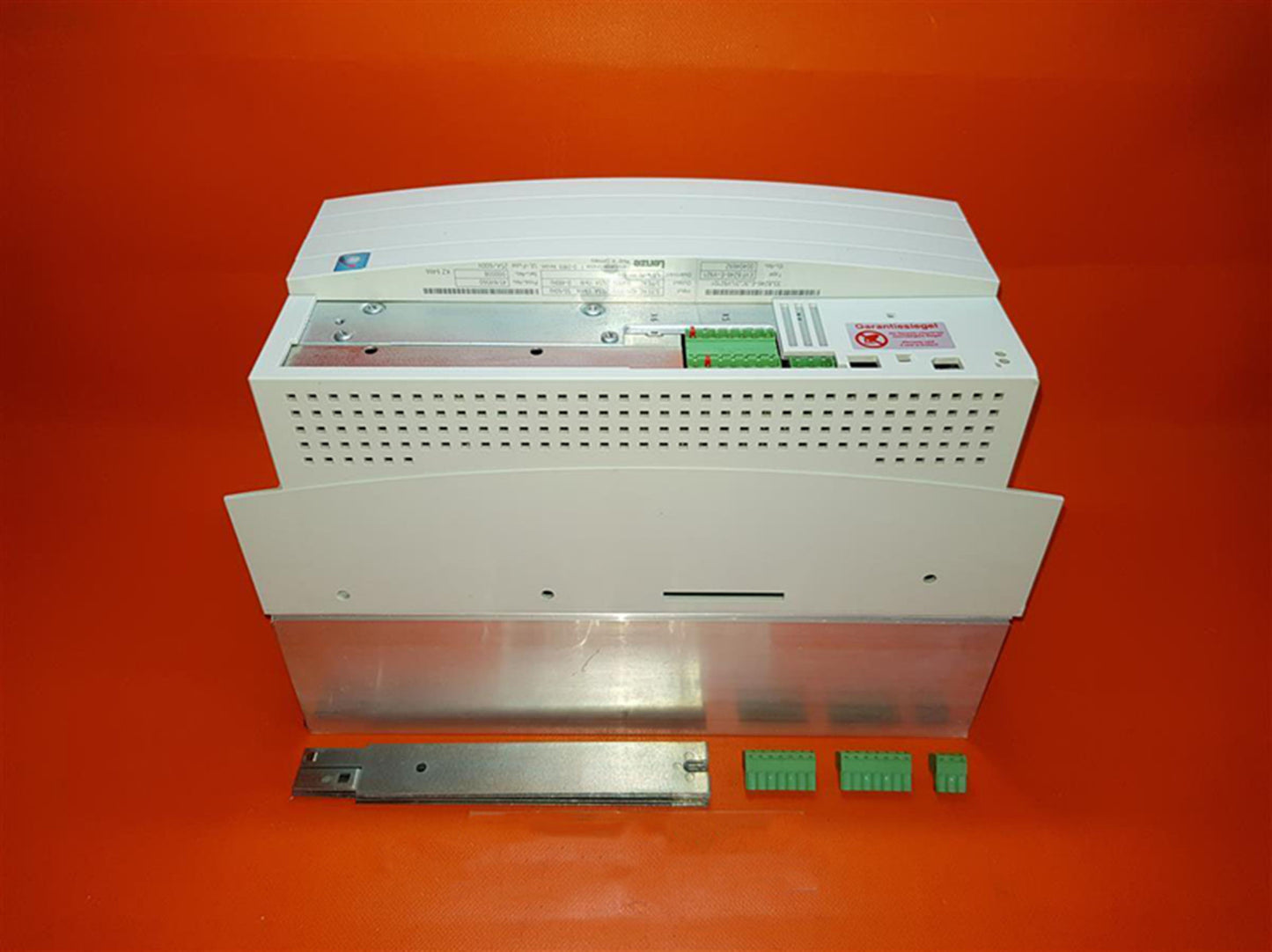 New LENZE EVF8246-E Inverter