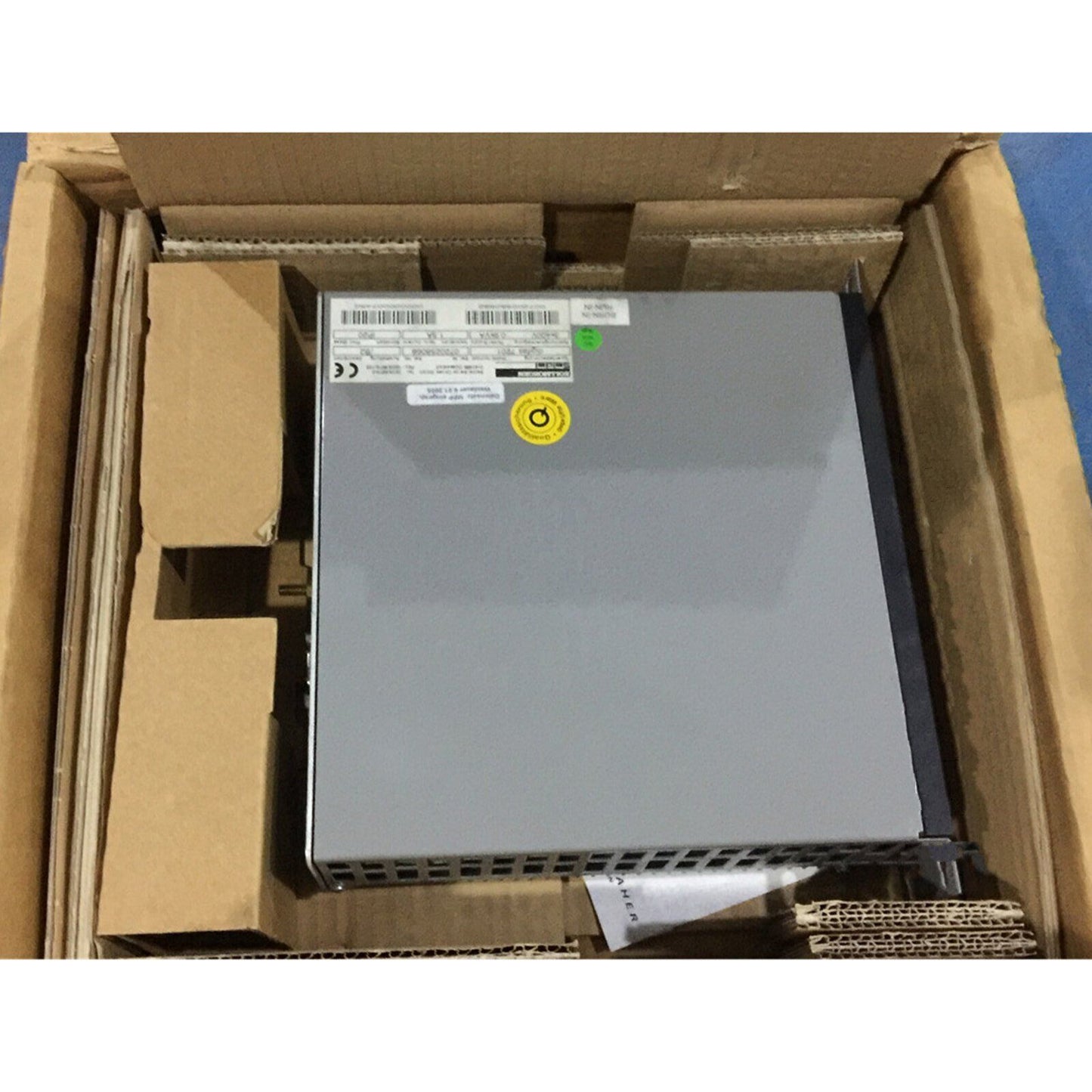 New Kollmorgen S77201-NA Servo Drive