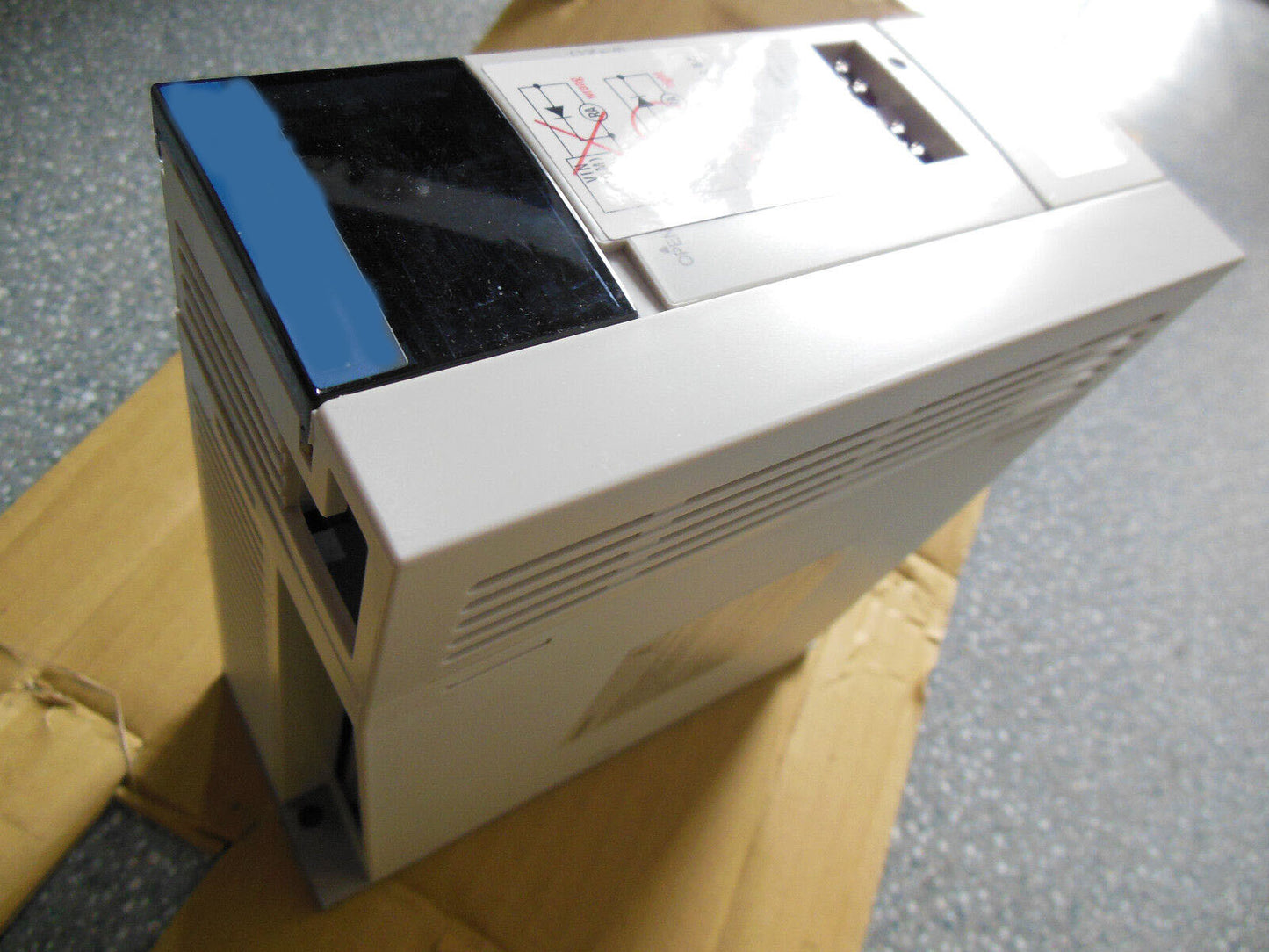 New Mitsubishi MR-J2S-100A Servo Drive Fast Ship