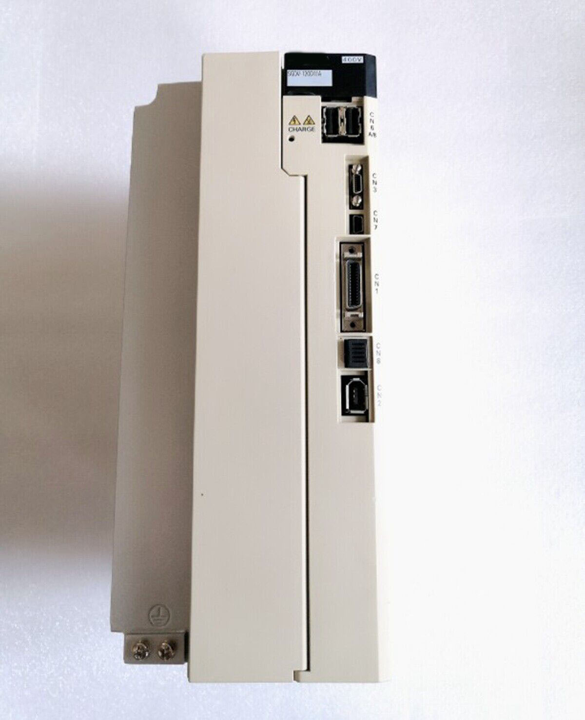 New Yaskawa SGDV-120D11A Servo Drive Fast Ship