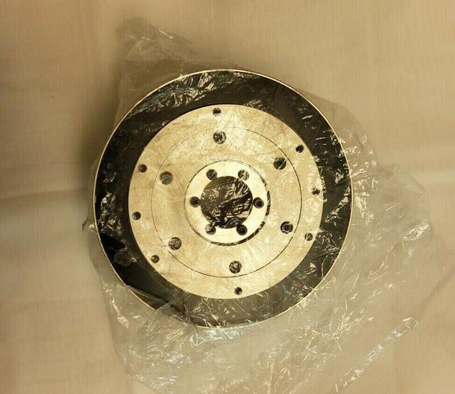 New Yaskawa SGMCS-10C3C11 Servo Motor Fast Ship