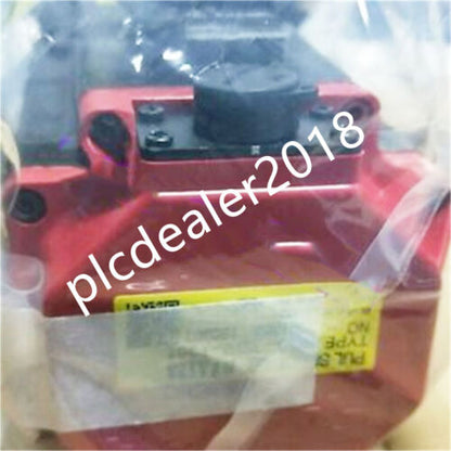 1 قطعة جديد في الصندوق FANUC A06B-0063-B407 محرك سيرفو A06B0063B407 عبر DHL