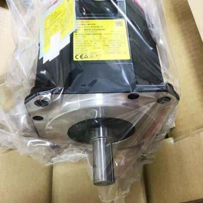 1PC New In Box FANUC A06B-0235-B202 Servo Motor A06B0235B202 Expedited Ship