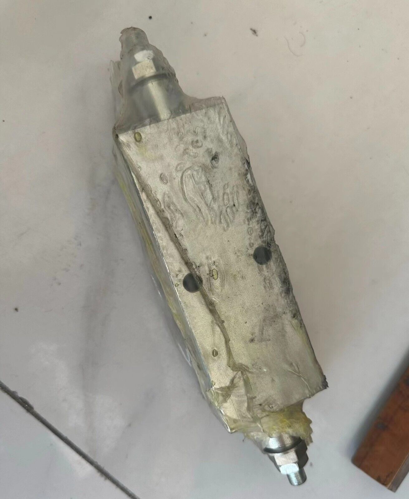 New F445441302 Directional Control Valve by DHL or FedEx #Vsg1 Ch  Supplier