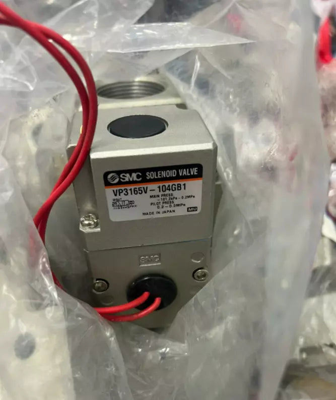 1 Pc New Vp3165v-104Gb1 Solenoid Valve by DHL or FedEx #B299r Cl  Supplier