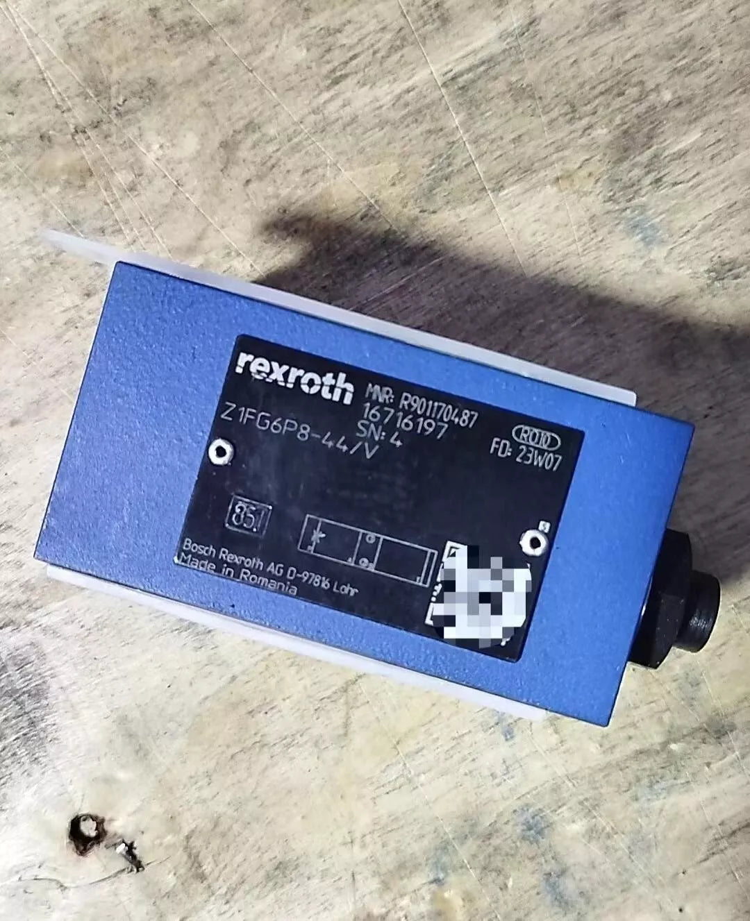 New R901170487 Z1fg 6P8-44/V Valve by DHL or FedEx #Vcv6 Ch Business