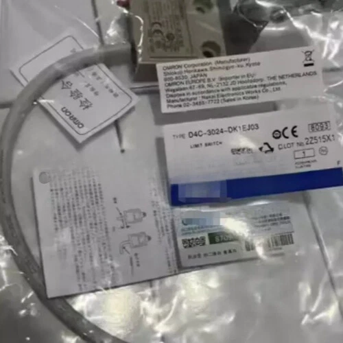 New D4C-3024-DK1EJ03 For Omron D4C3024DK1EJ03 Limit Travel Switch Fast Ship