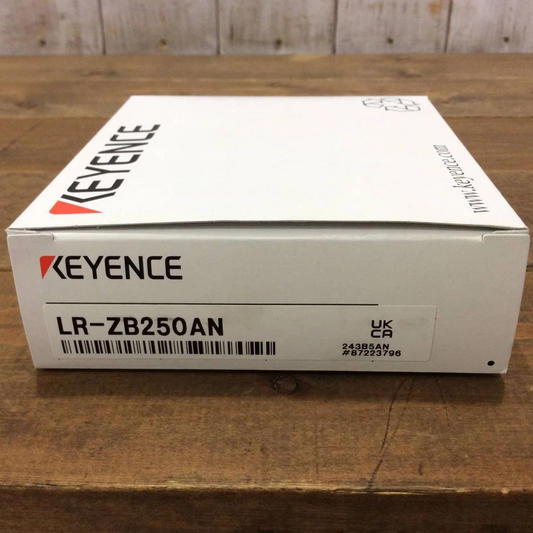 1PC New In Box Keyence LR-ZB250AN Laser Sensor Expedited Ship