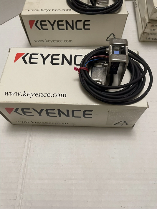 1PC New In Box Keyence PZ-M51P Photoelectric Sensor Expedited Ship