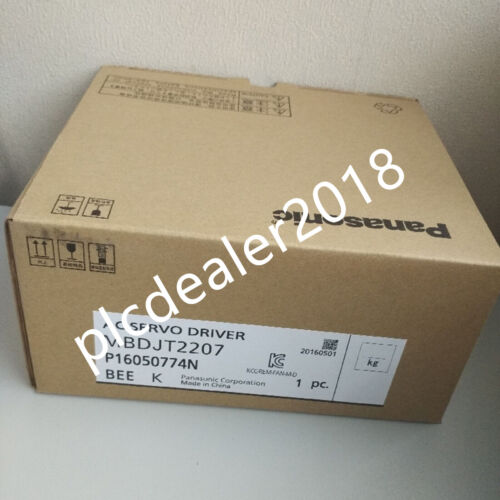 1 Stück Neu im Karton Panasonic MBDJT2207 Servoantrieb per DHL