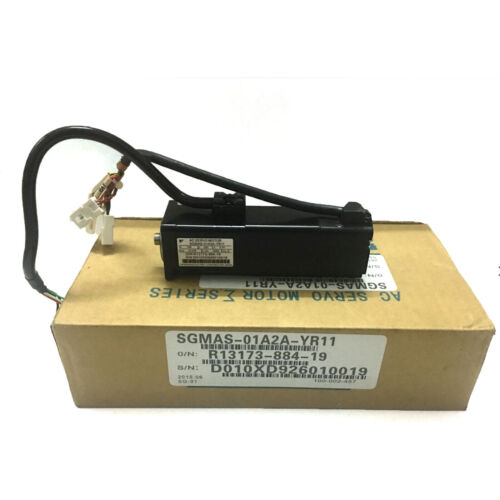 1PC Neuer Yaskawa SGMP-01A8YR11 Servomotor SGMP01A8YR11 Über Fedex/DHL 