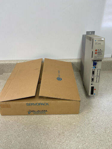1PC New Yaskawa SGDC-30ARA Servo Drive SGDC30ARA Via DHL