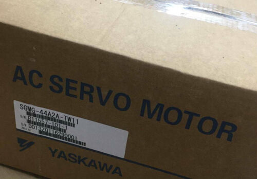 1PC New In Box Yaskawa SGMG-44A2A-TW11 Servo Motor SGMG44A2ATW11 Via DHL