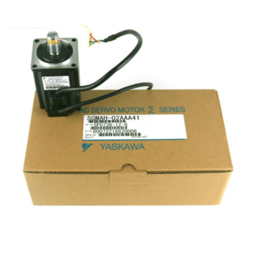 1PC New Yaskawa SGMAH-02AAA41 Servo Motor SGMAH02AAA41 Fast Ship